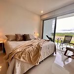 Exclusivo Resort frente al Mar, Playa Privada, Piscinas