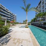 Exclusivo Resort frente al Mar, Playa Privada, Piscinas