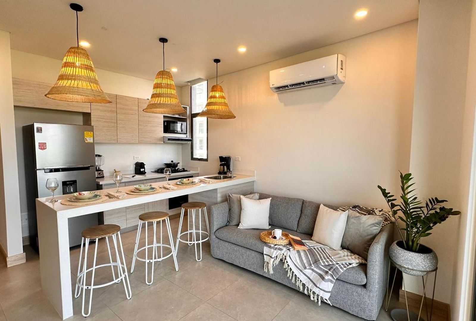 Exclusivo Frente Al Mar, Playa Privada, Piscinas Apartamento