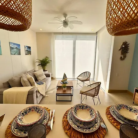 Exclusivo Frente Al Mar, Playa Privada, Piscinas Apartment Cartagena